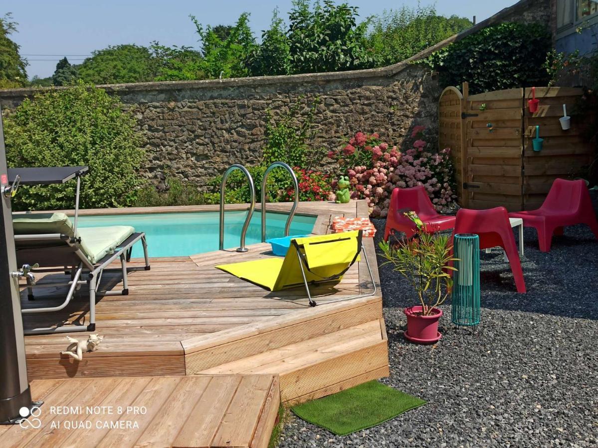 Au Crapaud Charmant Merbes-le-Chateau Luaran gambar